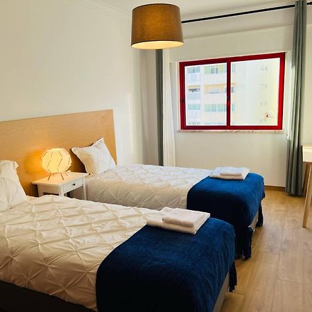 Beautiful Apartment - Family And Group Of Friends Povoa de Santa Iria Luaran gambar