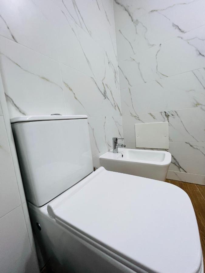 Beautiful Apartment - Family And Group Of Friends Povoa de Santa Iria Luaran gambar