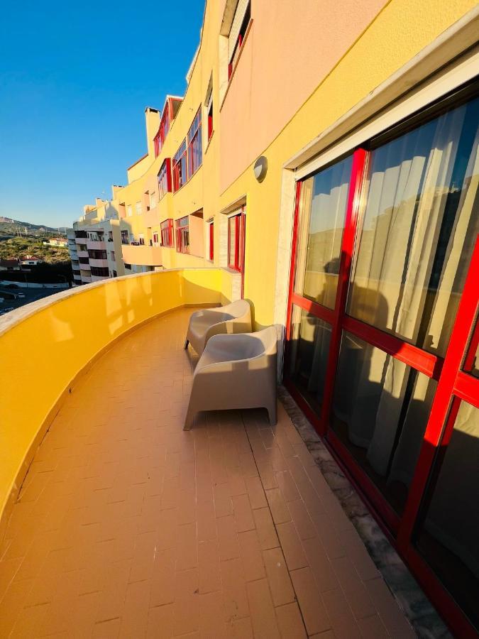 Beautiful Apartment - Family And Group Of Friends Povoa de Santa Iria Luaran gambar