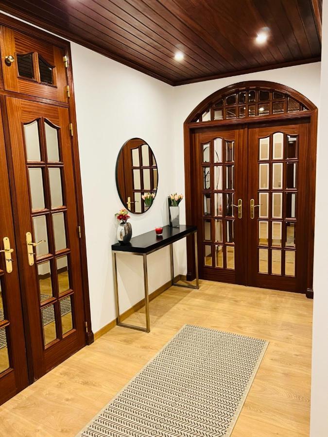 Beautiful Apartment - Family And Group Of Friends Povoa de Santa Iria Luaran gambar