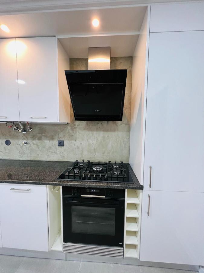 Beautiful Apartment - Family And Group Of Friends Povoa de Santa Iria Luaran gambar